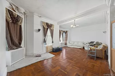 512 Warburton Avenue, Yonkers, NY 10701 - Photo 3
