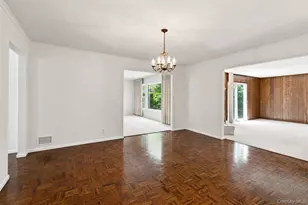 9 Parkfield Rd, Scarsdale, NY 10583 - Photo 9