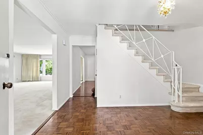 9 Parkfield Road, Scarsdale, NY 10583 - Photo 3