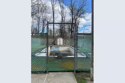 747 Bloomingburg Road, Bloomingburg, NY 12721 - Photo 17