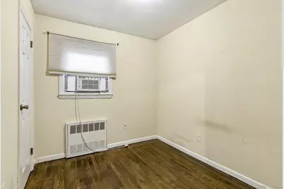 183 Litchfield Avenue, Elmont, NY 11003 - Photo 33