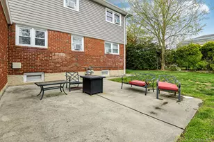 183 Litchfield Ave, Elmont, NY 11003 - Photo 45