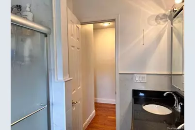 133 Railroad Avenue #2Fl, Syosset, NY 11791 - Photo 5