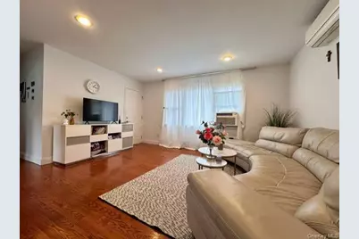 133 Railroad Avenue #2Fl, Syosset, NY 11791 - Photo 1