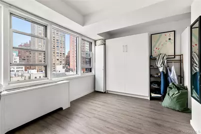 520 E 81st Street #11E, New York, NY 10028 - Photo 3