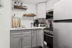 520 E 81st St, New York, NY 10028 - Photo 5