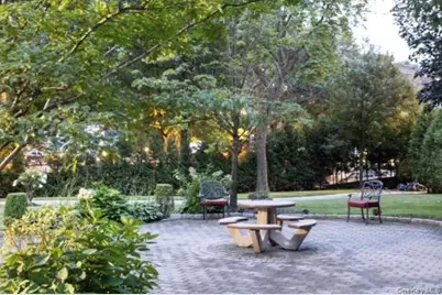3 Fordham Hill Oval #10A, Bronx, NY 10468 - Photo 11