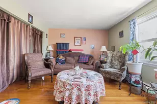 124 Quebec Rd, Island Park, NY 11558 - Photo 3