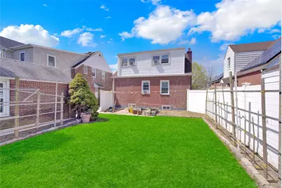 80 Wellington Road S, West Hempstead, NY 11552 - Photo 23