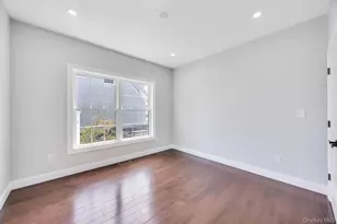 71 Cedar St, Hicksville, NY 11801 - Photo 13