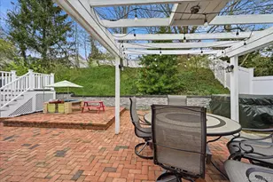 9 Adrian Dr, Ronkonkoma, NY 11779 - Photo 25