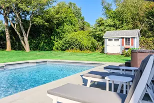 47 Briarfield Ln, Huntington, NY 11743 - Photo 31
