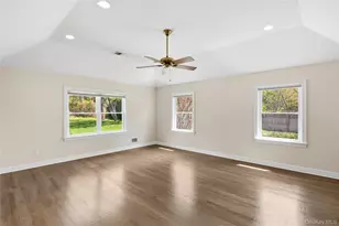 47 Briarfield Ln, Huntington, NY 11743 - Photo 11