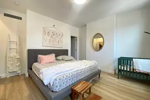 41-12 20th Ave, Astoria, NY 11105 - Photo 25