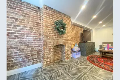 4112 20th Avenue, Astoria, NY 11105 - Photo 17