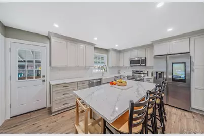 24 Brandywine Drive, Mastic, NY 11950 - Photo 5