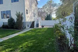 8 Marion Ave, Harrison, NY 10528 - Photo 3