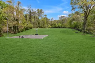 188 Flower Hill Rd, Huntington, NY 11743 - Photo 27