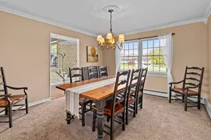 10 Carolee Ct, West Islip, NY 11795 - Photo 19