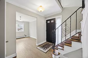 69-33 Little Neck Pkwy, Glen Oaks, NY 11004 - Photo 3
