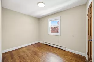 69-33 Little Neck Pkwy, Glen Oaks, NY 11004 - Photo 19