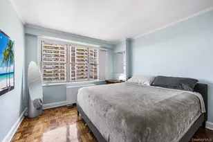 17-85 215th St, Bayside, NY 11360 - Photo 13