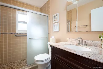 412 Atlantic Avenue, Massapequa Park, NY 11762 - Photo 11