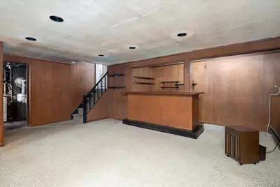 412 Atlantic Avenue, Massapequa Park, NY 11762 - Photo 15