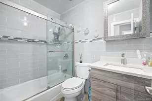 253 Devonshire Dr, New Hyde Park, NY 11040 - Photo 13