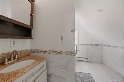 460 S 1st Avenue, Mount Vernon, NY 10550 - Photo 23