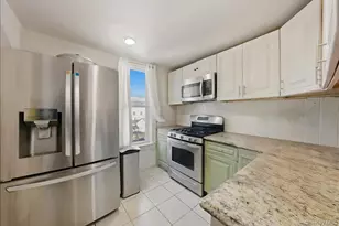 460 S 1st Ave, Mount Vernon, NY 10550 - Photo 9
