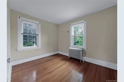 44 Arbor Place, Glen Cove, NY 11542 - Photo 23
