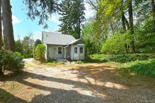 22 Prospect Rd, Centerport, NY 11721 - Photo 25