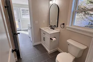 91 17th St, Wading River, NY 11792 - Photo 9