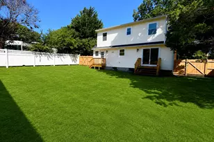 91 17th St, Wading River, NY 11792 - Photo 3