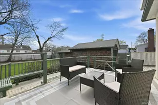 36 Pine St, Islip, NY 11751 - Photo 29