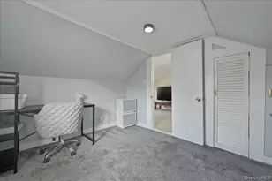 36 Pine St, Islip, NY 11751 - Photo 25