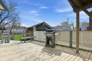 36 Pine St, Islip, NY 11751 - Photo 27