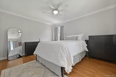 36 Pine Street, Islip, NY 11751 - Photo 15