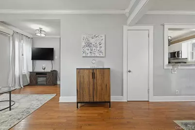 36 Pine Street, Islip, NY 11751 - Photo 3