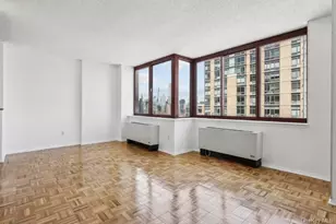 4-74 48th Ave, Long Island City, NY 11109 - Photo 13
