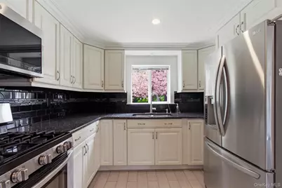 27 N Mesier Avenue, Wappingers Falls, NY 12590 - Photo 13