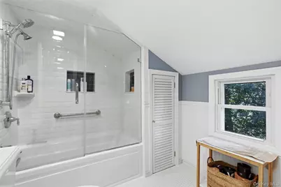 71 Hollow Road, Stony Brook, NY 11790 - Photo 17