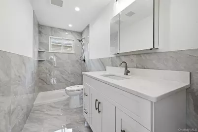 447 Keller Avenue, Elmont, NY 11003 - Photo 33