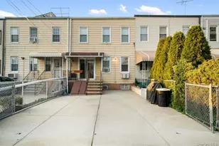 64-16 Metropolitan Ave, Middle Village, NY 11379 - Photo 23