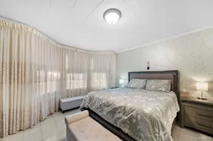 64-16 Metropolitan Ave, Middle Village, NY 11379 - Photo 7
