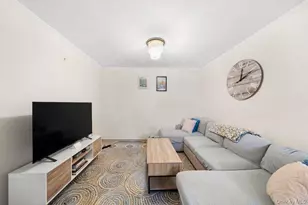 64-16 Metropolitan Ave, Middle Village, NY 11379 - Photo 13