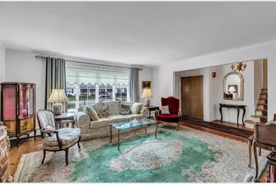 185 Whistler Road, Manhasset, NY 11030 - Photo 5