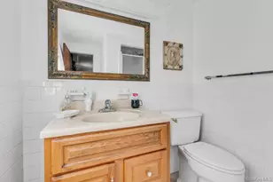 185 Whistler Rd, Manhasset, NY 11030 - Photo 17
