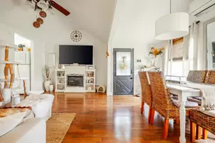 24 Blue Point Rd, Mastic Beach, NY 11951 - Photo 7